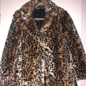 Leopard print faux fur coat